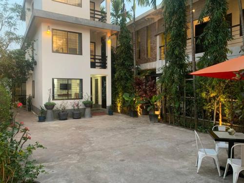 Wat Bo Area Villa | Private Villa by The Bliss Angkor
