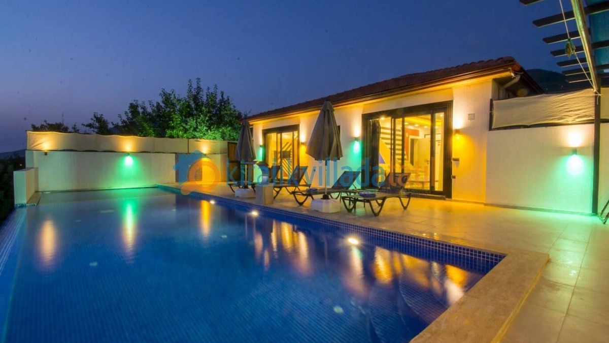 Uzumlu Villa | Private Villa for 6 in Uzumlu Kalkan