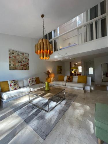 Quinta da Marinha Villa | Private Villa in Quinta da Marinha with golf view!
