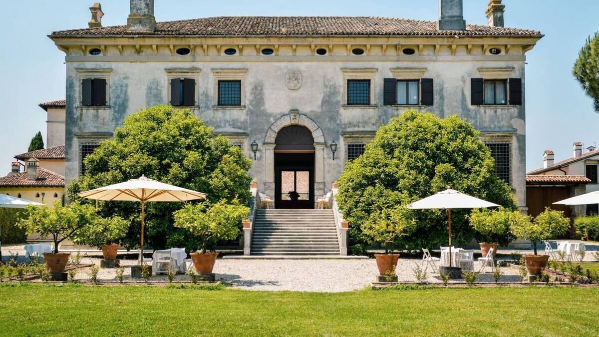Bussolengo Villa | Private villa with swimming pool in Veneto