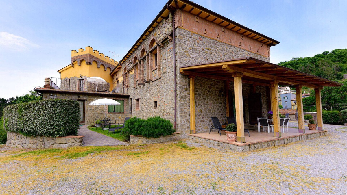 Arcidosso Villa | Private Villa with Panoramic View