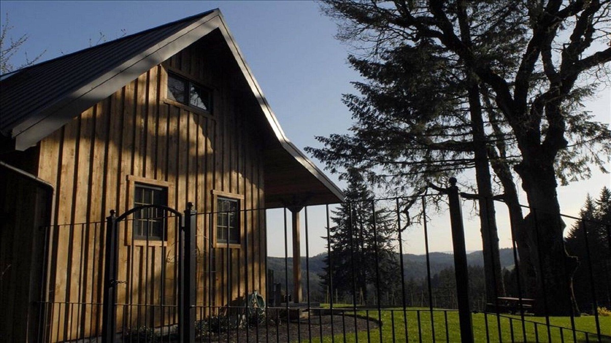McMinnville Cabin | Private Vineyard Cabin in the Heart of Wine Country