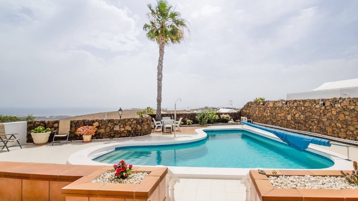 Tias Villa | Private - VV - Villa Vispera - Luxury 3 Bedroom, Heated Pool, Tias.❤️