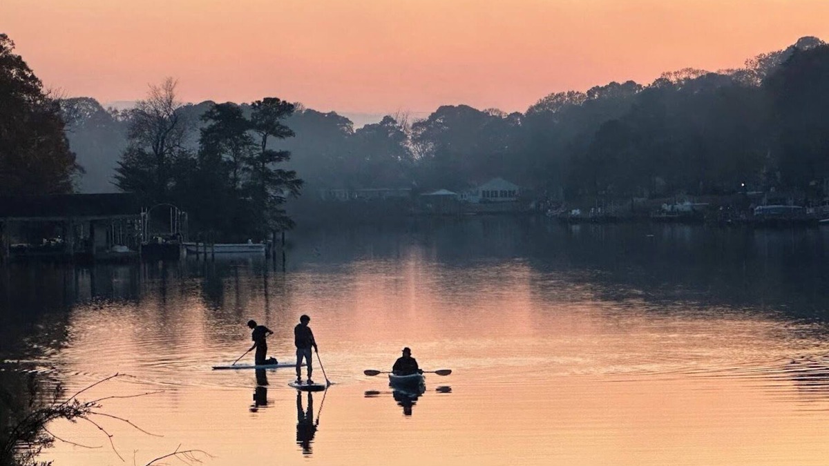 Reedville House | Private water-front retreat, paddleboards, kayak, dock, pet-friendly!
