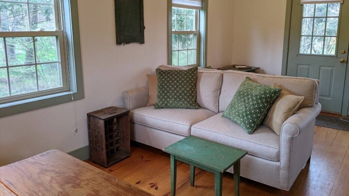 West Chester Cottage | Private West Chester Cottage close to Longwood