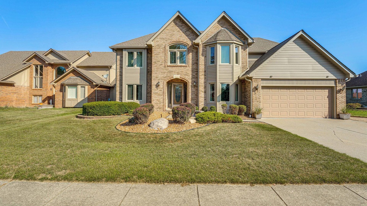 Macomb House | Private Yard w/Patio: Family Getaway in Macomb
