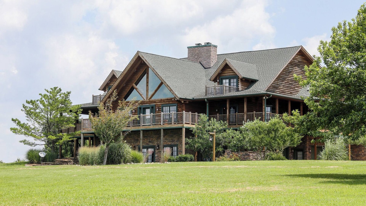 Castalian Springs House | Privately owned Retreat Center on 200 acres.