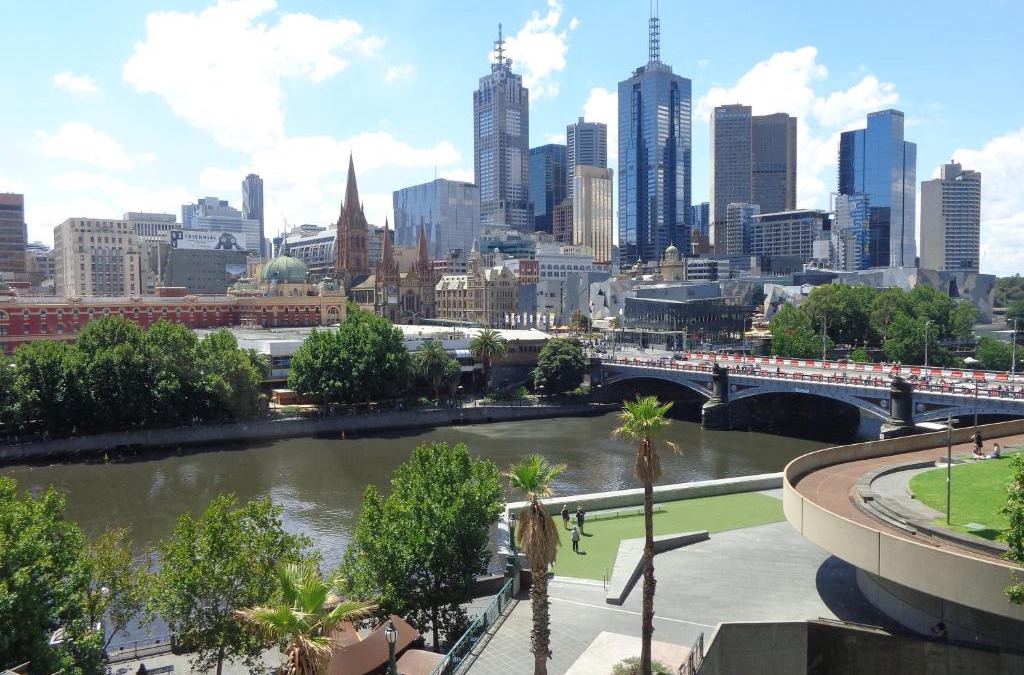 Southbank Apartment | PrivateStudio in Quay West Building