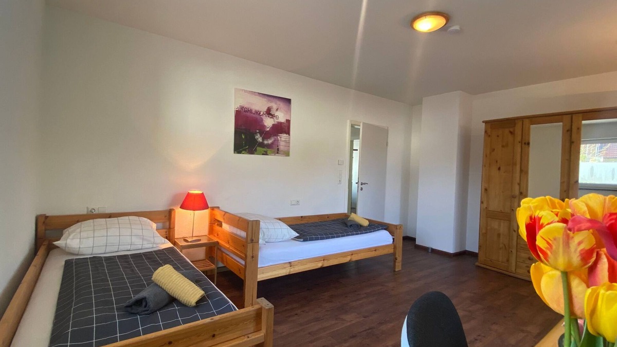 Munzingen Apartment | Privatzimmer 4 - Guesthouse Privatzimmer in Freiburg im Breisgau
