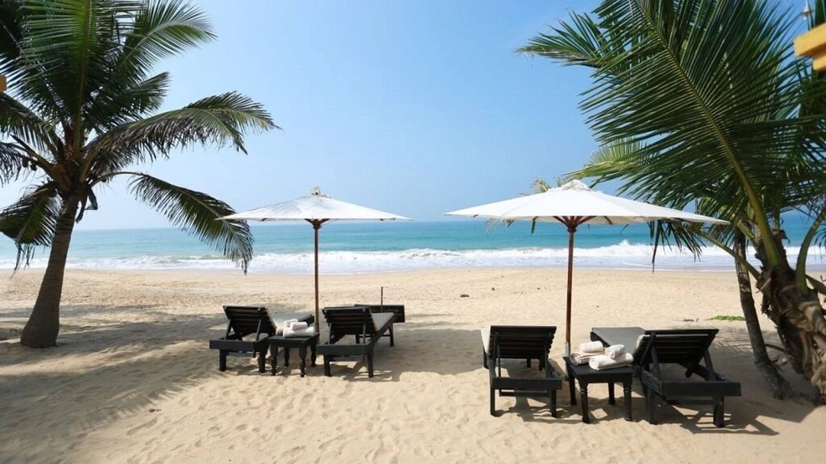Hikkaduwa House | Privet Bungalow Beach Front m No 67, Hikkaduwa