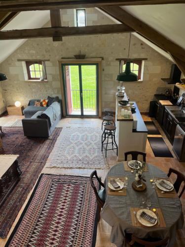 Aiguevive House | Proche Beauval appartement 60m2 avec mezzanine et petite terrasse