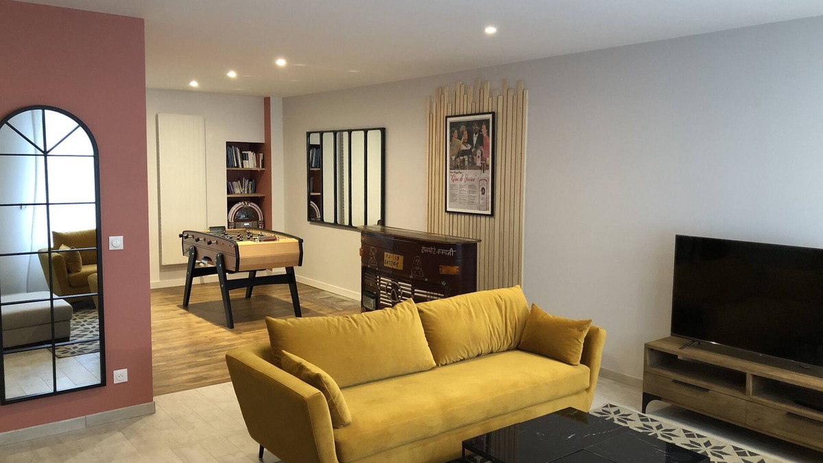 Le Mans House | Proche Gare, Tramway et Centre du Mans - Garage - Babyfoot