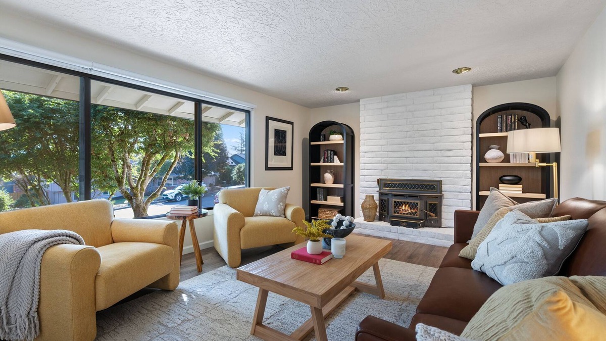 Pleasant Valley House | Professionally designed & furnished 4-bedroom house in Mt Vista, Ridgefield