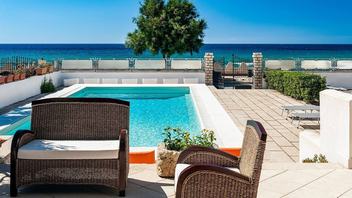 Cornino Villa | Profumo di Mare - Beachfront rental with private pool, Sicily