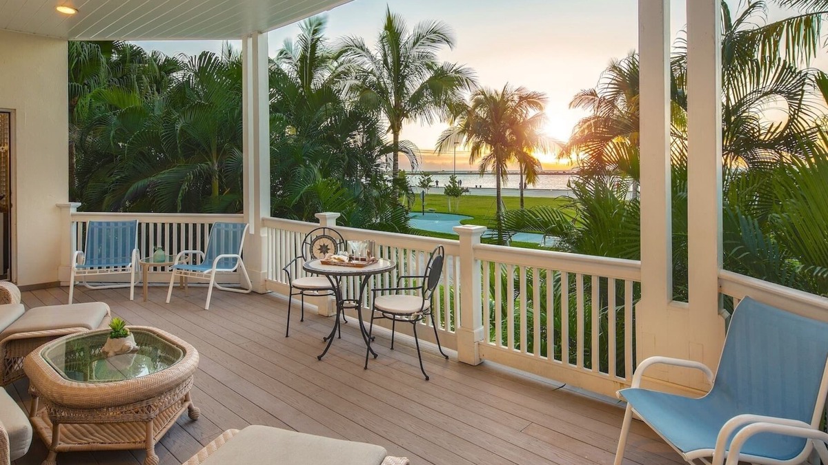 Truman Annex Condo | *PROMENADE TO PARADISE @ THE ANNEX* Ocean Condo & Pool + LAST KEY SERVICES.