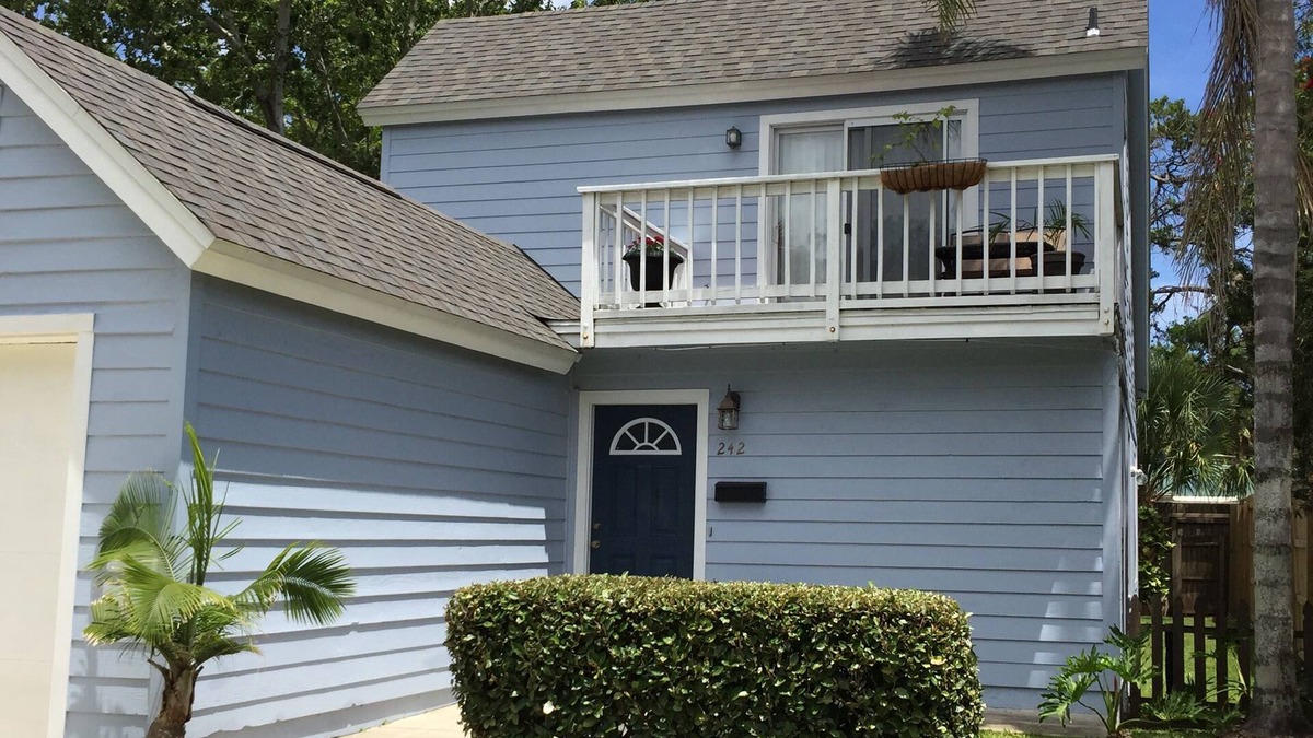 St. Augustine House | PROMO 10% MONTHLY DISCOUNT!n Location Anastasia Island home, Bring your bikes!