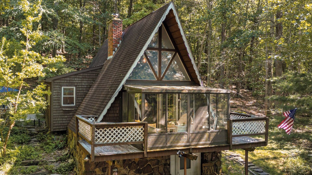 Shawanese Cabin | PROMO 5%WEEKLY/10% MONTHLY DISCnEscape in our Rain-Forest in Frame Cabin-Retreat