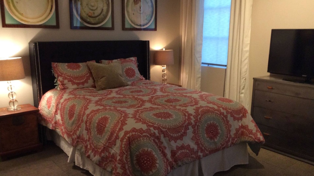 Downtown Apartment | PROMO 5% WEEKLY AND 10% MONTHLY DISCOUNT!nNew building Urban Studio