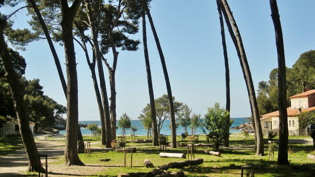 Saint-Cyr-sur-Mer House | PROMO! BANDOL-HOUSE 9MN ON FOOT SEA -ALANQUE PORT D'ALON-GARDEN + WIFI-ST CYR/SEA