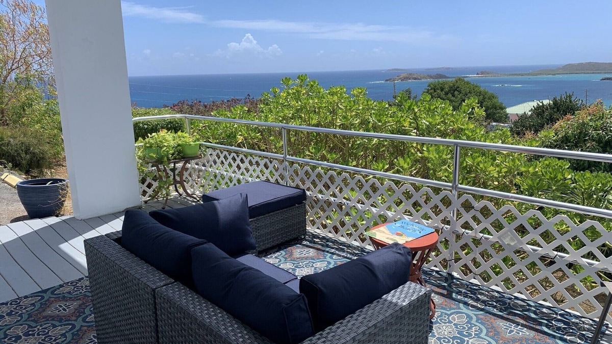 Estate Charlotte Amalie Apartment | PROMOnBeach Walk Beautiful 1 bedroom walking distance to Secret Harbor beach