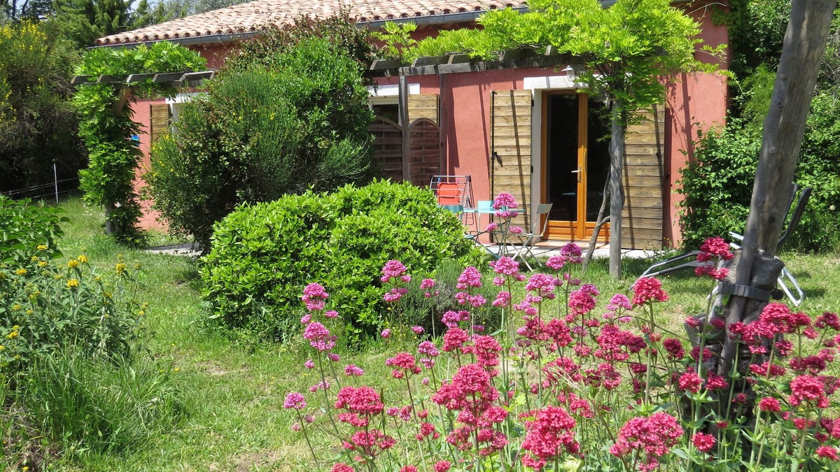 Montferrat House | PROMOTION 2019 at ecological lodgings at the Porte du Verdon