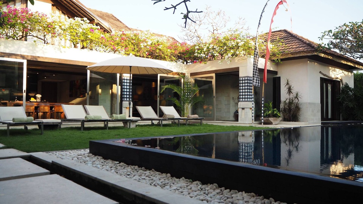 Jimbaran Bay Villa | Pronoia Dijaya 4 bdrm luxury beach villa | bali