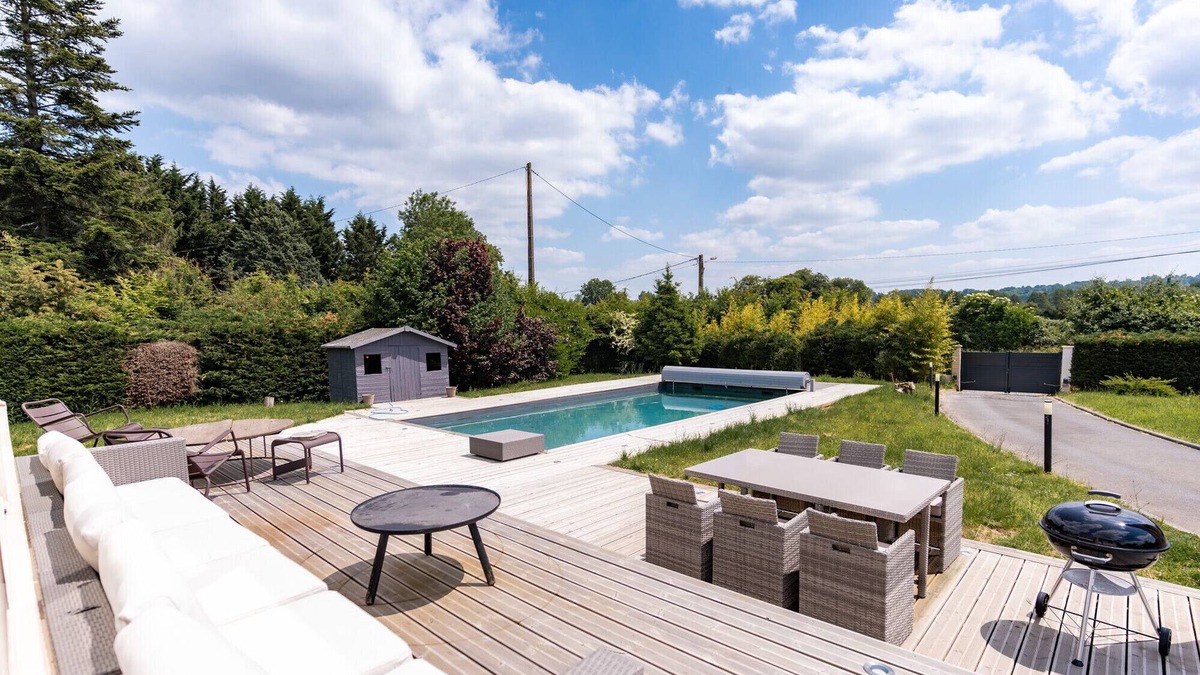 Saint-Etienne-la-Thillaye House | Property with heated pool