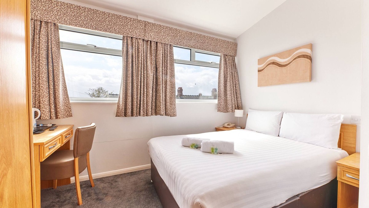 Jesmond Bed & Breakfast | Properties Unique |Dene Rooms Double 42