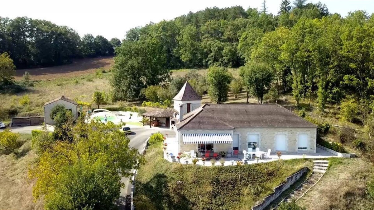 Le Vigan House | Property 2 hectares 2 houses 10/12 people quiet swimming pool