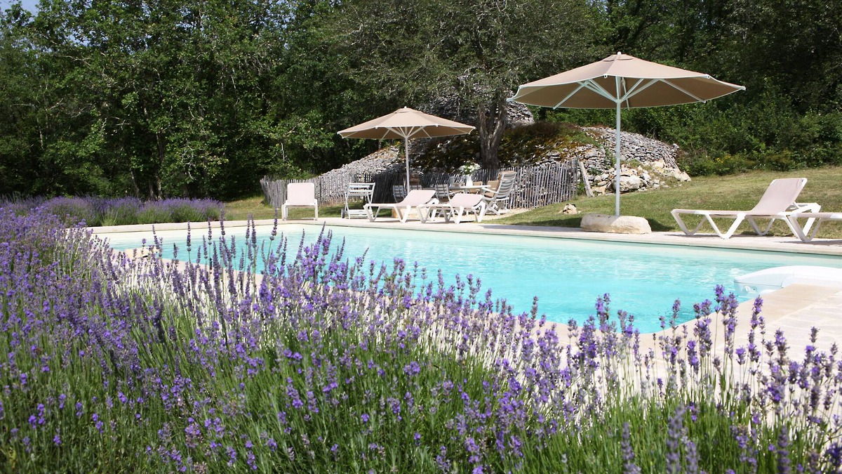 Tourtoirac House | Property ENTIEREMENT PRIVATIVE on 4 hectares ! Heated pool-great luxury