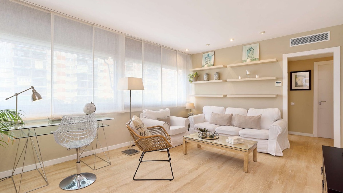La Vall d'Hebron Apartment | Property with parking, Ac,wifi, metro & at only 8 min.from city centre by metro.