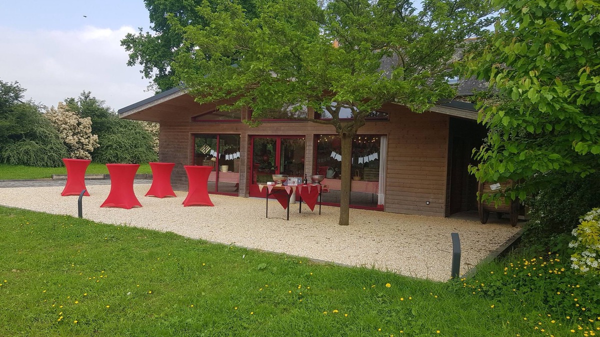 Madeleine-Sermandiere-Chattiere Other | Propriété à la Campagne