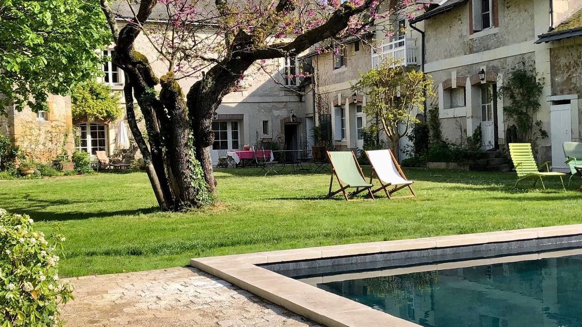 Artannes-sur-Indre House | Propriété au Bord de L'indre sur les Terres D'honoré de Balzac
