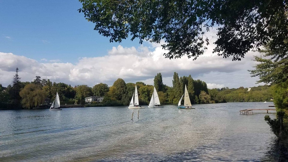 Seine-Port House | Propriété Les Ruisseaux