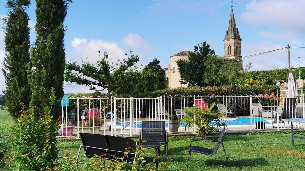 Doudrac House | Propriété Tout Confort Pour Vacances en Famille, Piscine et Jacuzzi u