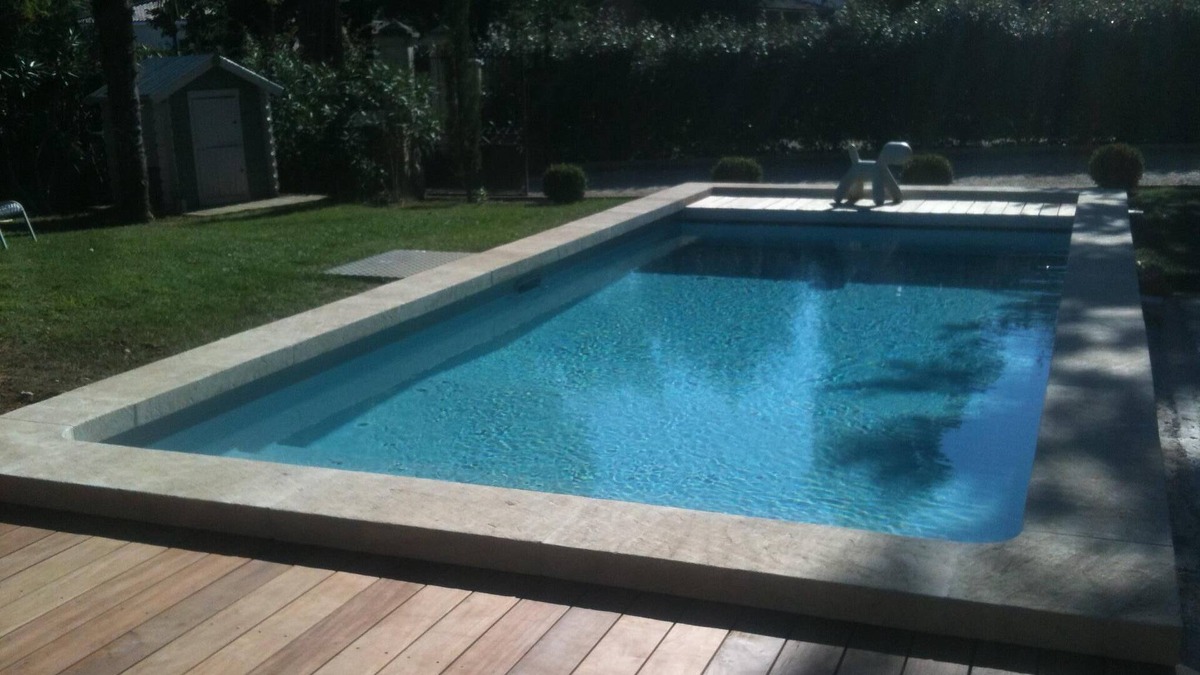 Montboucher-sur-Jabron Villa | Provencal villa with swimming pool on Golf de la Valdaine