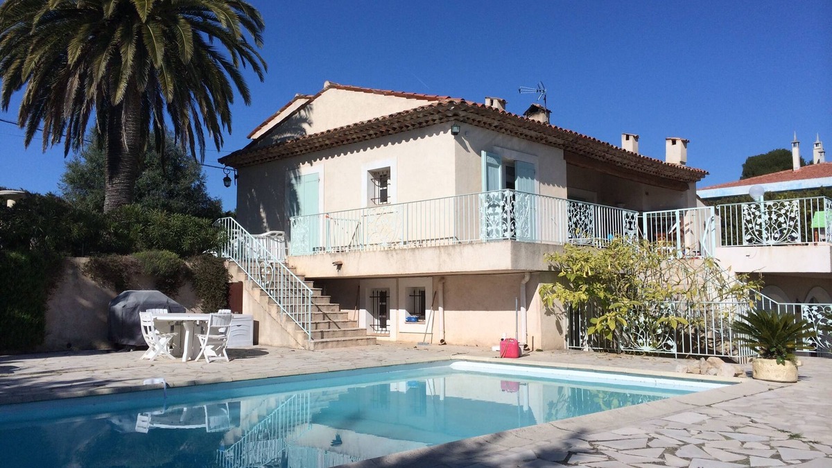 Montaleigne Villa | Provencal Villa 6/8 people