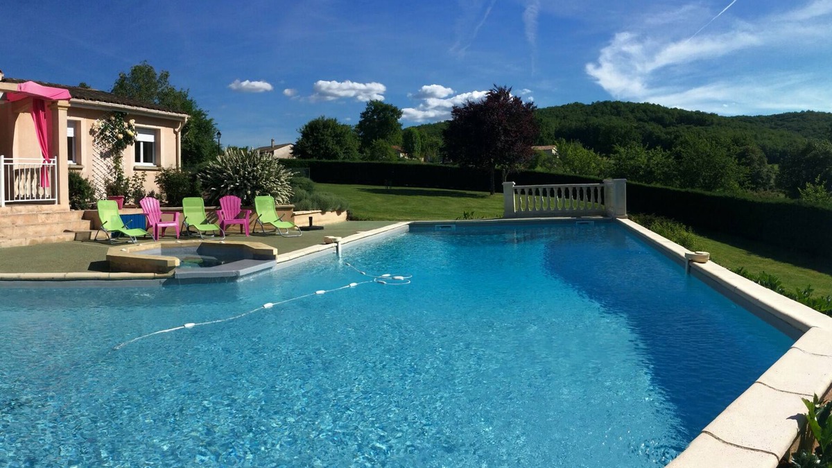 Allas-les-Mines Villa | Provencal house, comfortable, private swimming pool, jacuzzi, internet wi fi