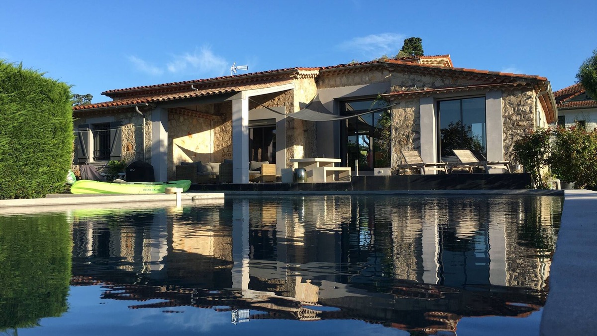 Antibes Villa | PROVENCAL RENOVATED, MN 9 SAND BEACH WALK