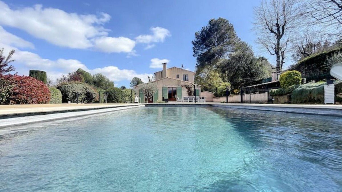 Valbonne Villa | Provencal Villa with Pool