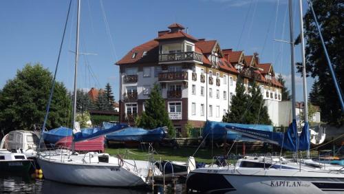 Trygort Apartment | Prywatne apartamenty z widokiem na Port lub Zamek Krzyżacki