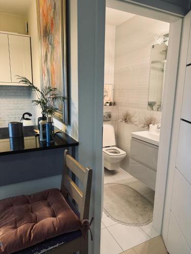 Mokotow Apartment | Przytulne studio na Sadybie