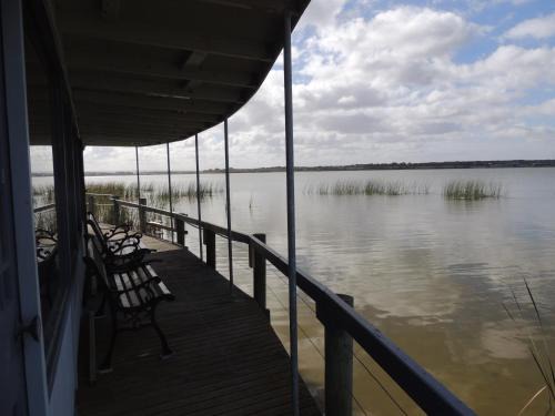 Goolwa South Boat Rental | PS Federal Retreat Paddle Steamer Goolwa
