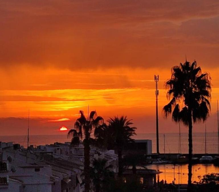 Playa Pobla de Farnals Apartment | Puebla de Farnals playa- Oasis Apartments - Costa de Valencia Beachside Stay