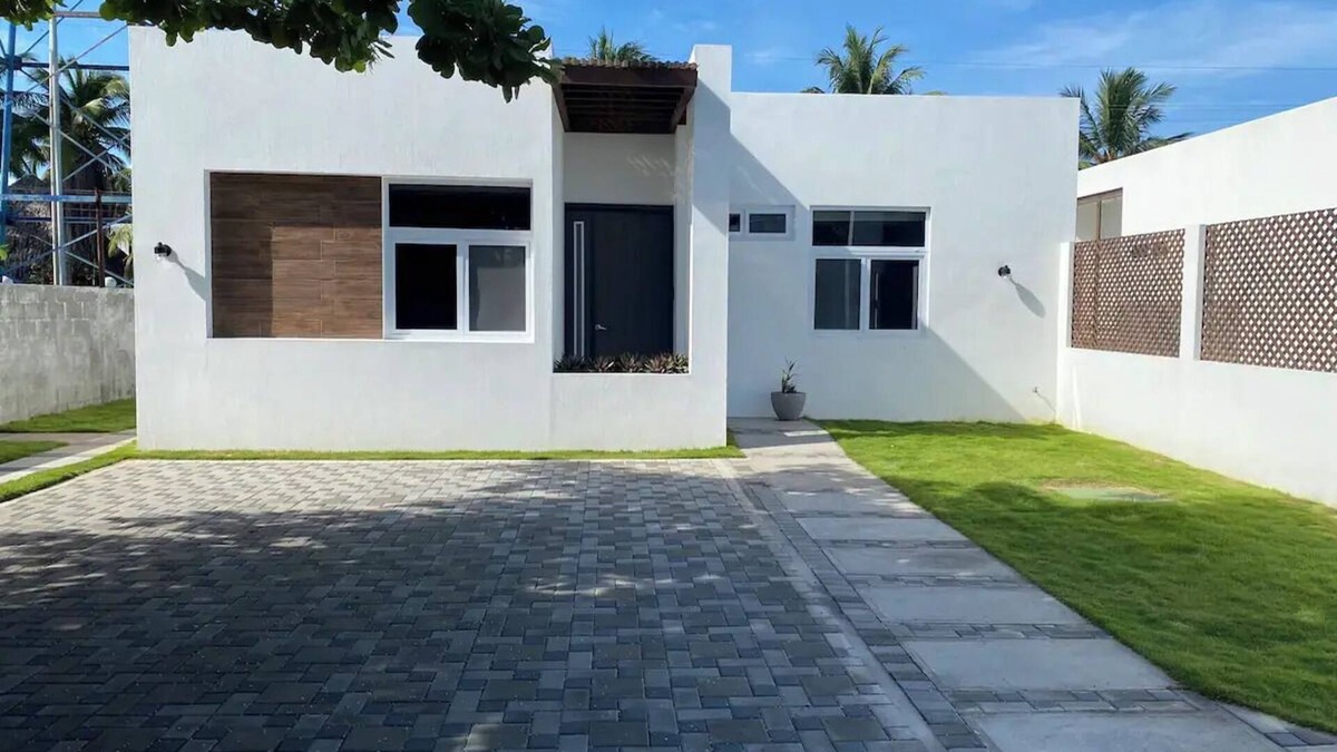 Puerto San Jose House | Puerto San José - Brisas del Paraiso 3