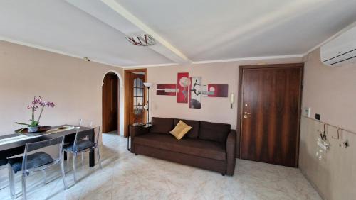 Quinto al Mare Apartment | Puffy House