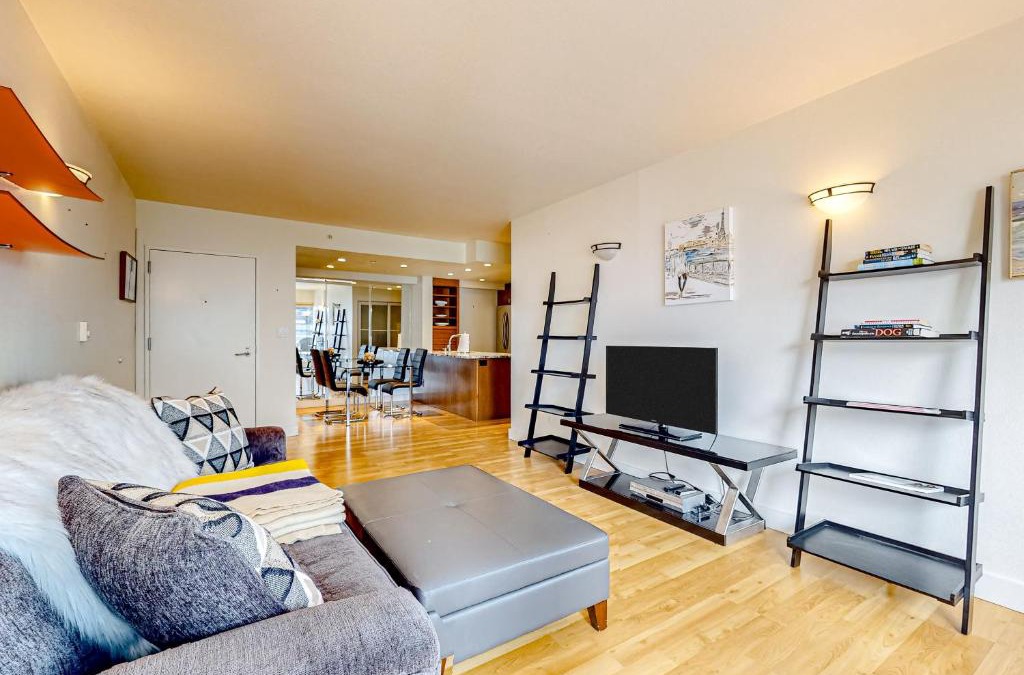 Downtown Seattle Apartment | Puget Sound Place