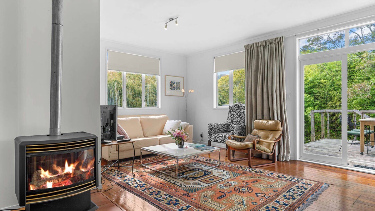 Puhoi House | Puhoi Farmside Loft - 20km to Warkworth