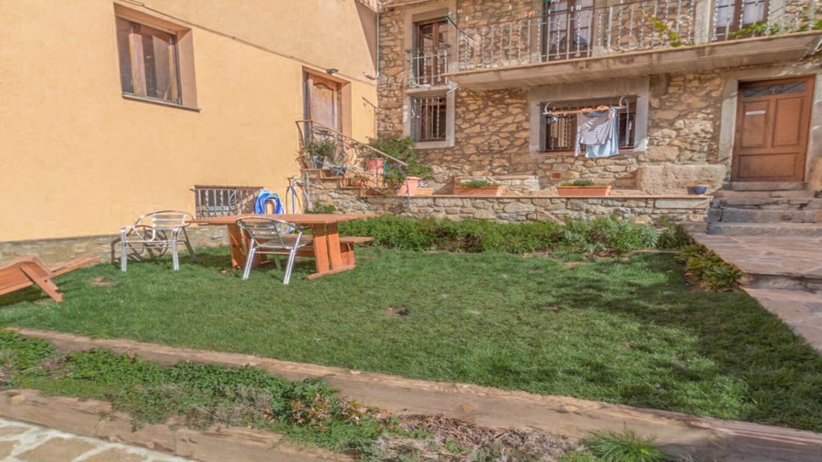Montella I Martinet Apartment | Puigmal Apartment with mountain views