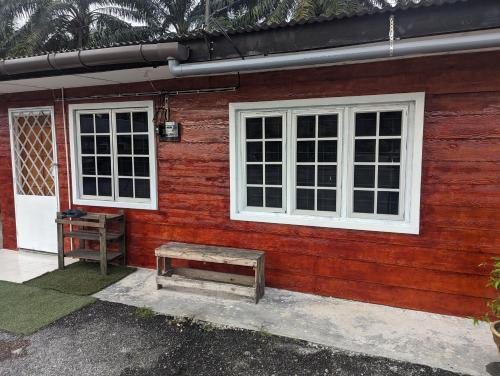 Pulau Indah House | PULAU INDAH HOMESTAY